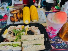 -全家便利店(东直门店)