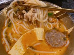 百香果酸辣小锅米线-潘小烧·云南烧烤(浦东店)