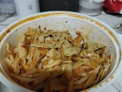 -紫燕百味鸡(西影店)