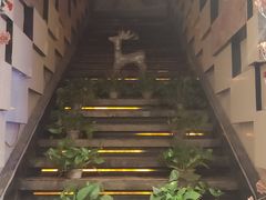 -悦汇商务会所KTV夜总会(佘山店)