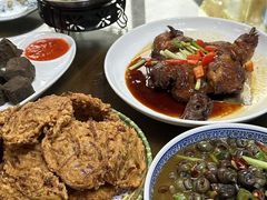 -芦茨金富饭庄·25年老字号·专做稻草鸡