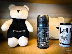 -星巴克臻选(杭州嘉里中心1F店)