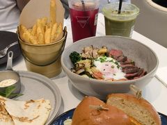 -Manner Coffee(万象食家店)