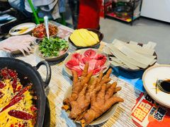 -渝嘴小老弟老火锅(华新村店)