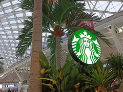 -星巴克(广州南站A18检票口楼上)