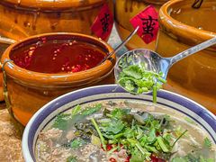 -云阿蛮云南生烫牛肉米线(奉贤路店)