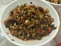 -红色湘菜馆(春风店)