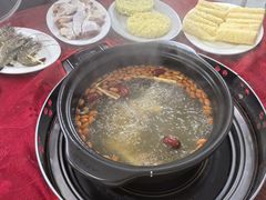 -花苑美食横琴生蚝火锅(拱北粤华路店)