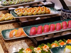 -咖啡苑自助餐厅·中国大饭店
