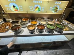 -一朵菌·野生菌探索家火锅(南亚店)
