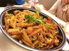 干锅牛蛙-渝蛙馆(新百店)