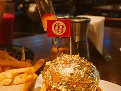 黄金牛肉堡-Bistro 63 创意融合料理(广粤天地店)