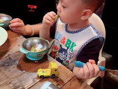 -SISTERS BAR RESTAURANT川意酒馆(嘉善老市H楼店)