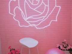 -Dior迪奥(上海世茂广场店)