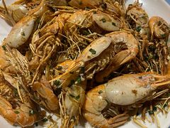 -三亚火车头万人海鲜广场