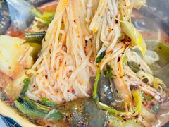 -小街曹师傅砂锅麻辣烫(亚泰大街店)