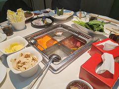 -海底捞火锅(威高广场店)