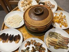 -一坐一忘云南菜(嘉里中心店)