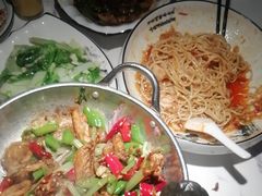 -小凤庭·地道湖北菜武昌鱼·藕汤(38年黄鹤楼店)