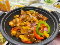 -蔼若春.传承三十年云南菜(金碧公园店)