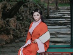 -翩若国风汉服体验馆