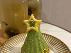 开心果礼裙慕斯挞-KNOTKNOT珞珞·日式甜品(K11店)