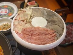 三必吃-沸炉重庆老火锅(军事博物馆店)