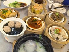-新东源国际酒店·新东源食坊(沙井店)