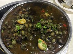 -虾弄弄海派小龙虾·牛羊蝎子火锅