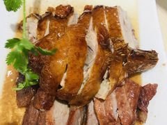 烧腊双拼-玉兰苑一等茶餐厅