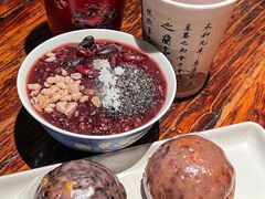 -八月美食小馆(银泰城总店)