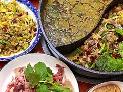 -榕江牛瘪牛肉火锅