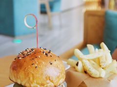 特制牛肉汉堡-EN SPACE恩空间