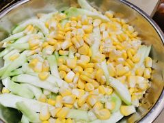 胜瓜丝拼玉米-丰尔粥食·粥底火锅·桑拿鸡(大良总店)