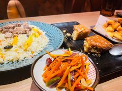 -耶里夏丽·新疆菜·28年喀什老馆(田林东路店)