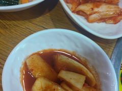 -喇喇排骨火锅·传统韩式脊骨汤(望京西园总店)