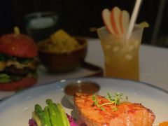 -阿妮叶李(光谷世界城店)