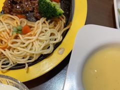 -豪客来牛排(空港华联店)
