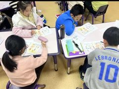 -瑞思少儿中心·少儿英语素养启蒙(勒泰直营校区)