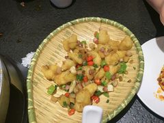 -万重锦·人文川菜馆(骡马市店)