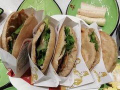 -一叶一世界·素食餐厅(锦华万达店)