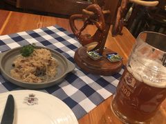 -皇冠自酿啤酒坊(中国红街5号楼店)