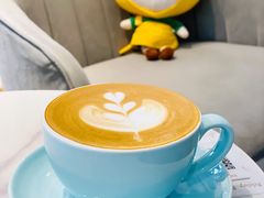 -Fridi Patisserie Cafe