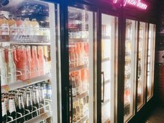 -UP嘻哈酒吧(粉巢店)