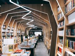 -覔书店(壹方城店)