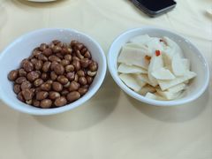 -笨罗卜浏阳菜馆(太平街店)