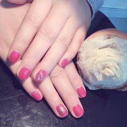 -EMILY艾枚莉美甲美睫·美颜·现磨咖啡
