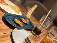 -必胜客(WOW中心城店)