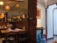 -泉畔人家·老济南经典鲁菜(大明湖店)