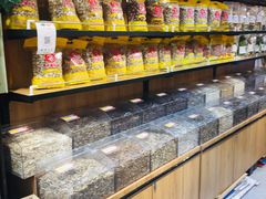 面包甜点陈列柜-李大姐心甜(丰产路店)